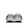 zapatillas-ninos-new-balance-velcro-vista-detras